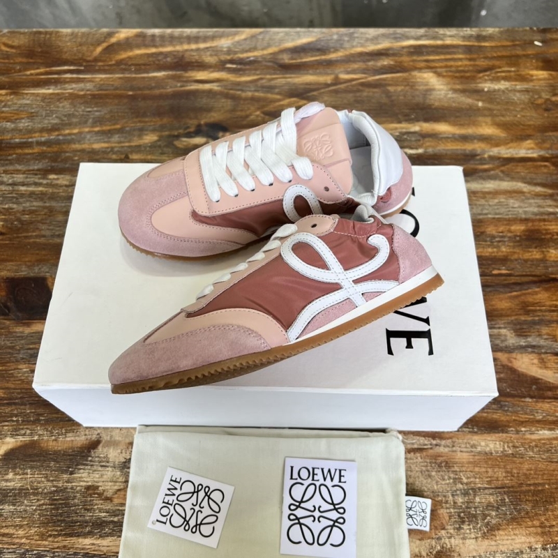 Loewe Sneakers